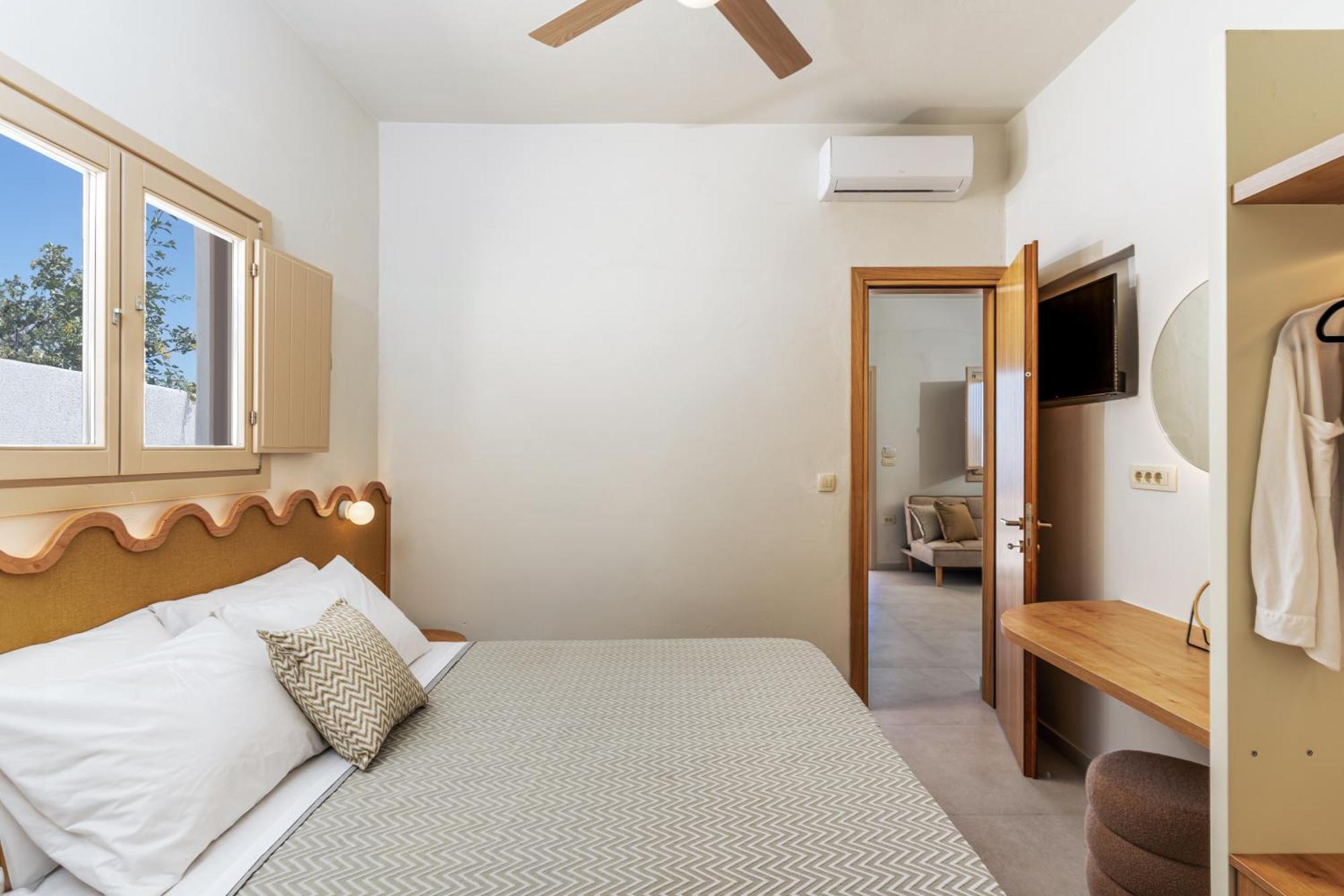 Endless East Luxury House Villa Фира Екстериор снимка