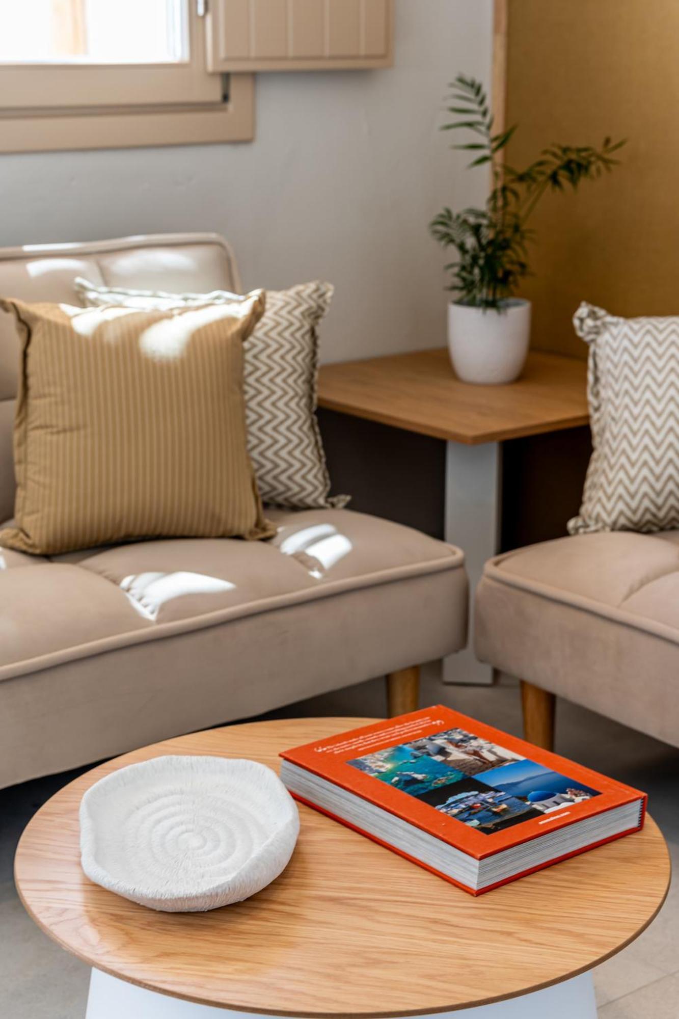 Endless East Luxury House Villa Фира Екстериор снимка